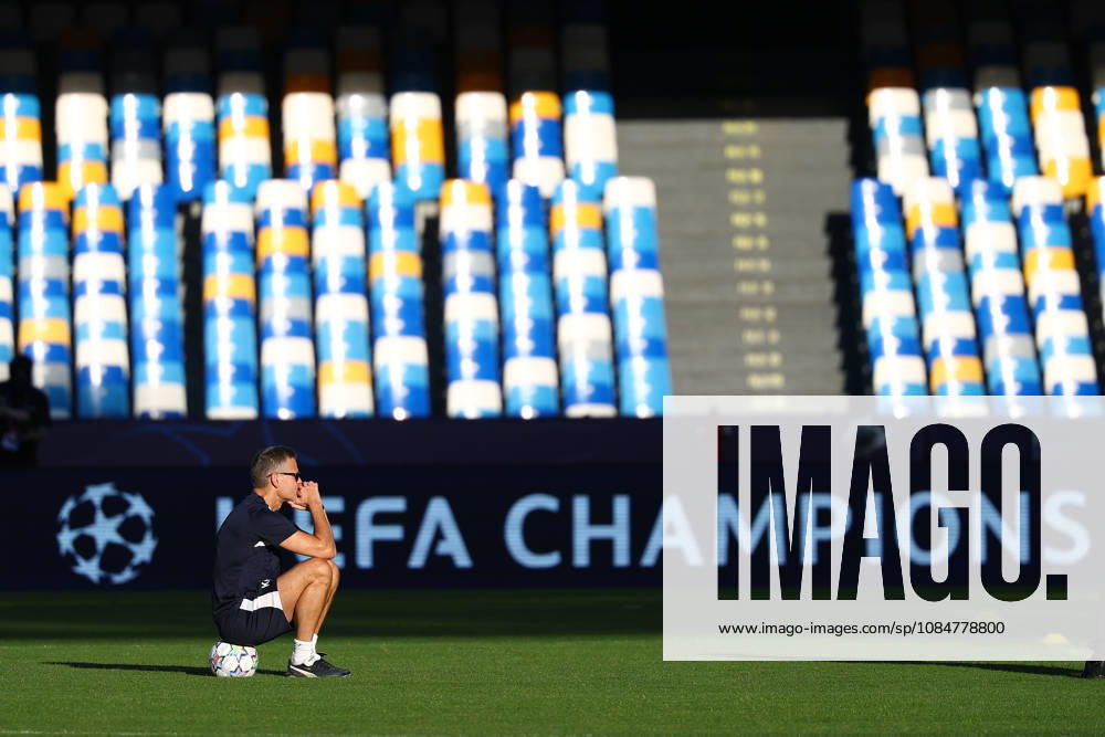 Bodo Glimt s head coach Kjetil Knutsen During the Napoli-Bodo Glimt Champions League , Bodø Glimt training sessionat the Diego Armando Maradona Stadium on October 19, 2026.