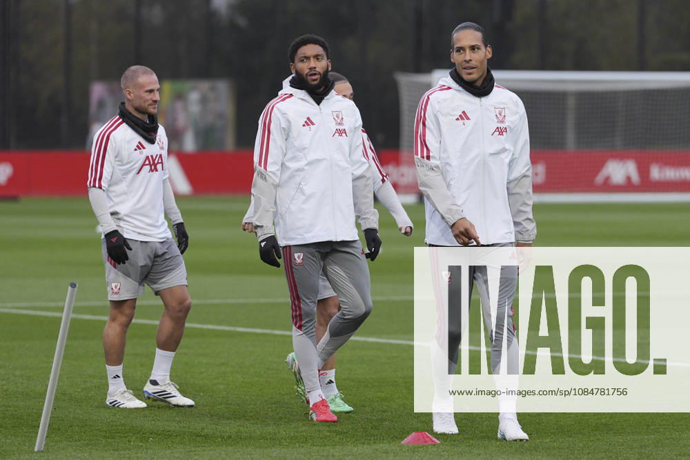 Liverpool Training, Champions League Virgil van Dijk, Joe Gomez and Alexis Mac Allister of Liverpool FC warm up during the Liverpool Training Session ahead of the UEFA Champions League Matchday 3 v Villarreal CF, AXA Training Centre, Liverpool, United Kingdom on 19 October 2026 Credit: Steve Flynn Every Second Media Editorial use only. All images are copyright Every Second Media Limited. No images may be reproduced without prior permission.