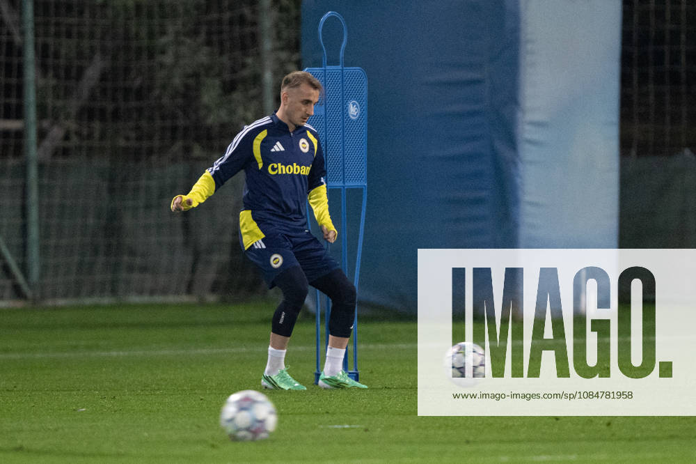 Ahead of Fenerbahce v Slavia Prague - UEFA Champions League ISTANBUL, TURKIYE - OCTOBER 19: Kerem Akturkoglu of Fenerbahce takes part during the training session ahead of their UEFA Champions League match between Fenerbahce and Slavia Prague at Chobani Stadium in Istanbul, Turkiye, on October 19, 2026. Celal Gunes Anadolu Istanbul Turkey. Editorial use only. Please get in touch for any other usage.