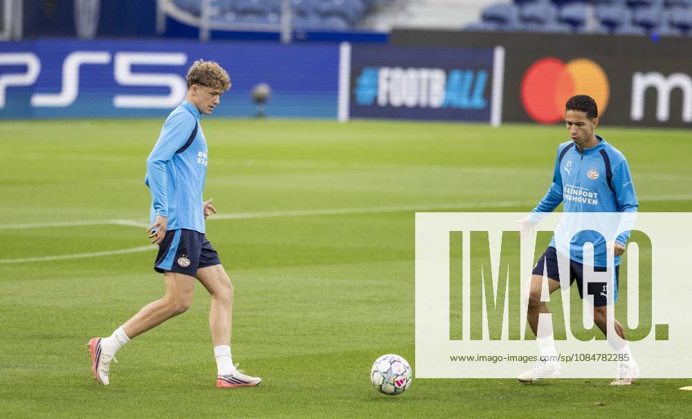 PORTO - Sven Mijnans and Mauro Junior of PSV Eindhoven during a training session the day before the Champions League match between Porto and PSV Eindhoven at the Estadio Do Dragao, on October 19, 2026 in Porto, Portugal. MORITZ MUELLER ANP ANPxSportx IVx 572988485 originalFilename: 572988485