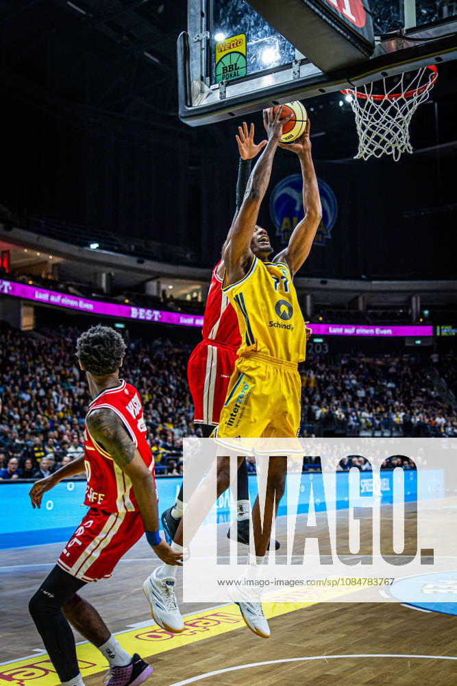 Basketball Berlin 19.10.2026 Saison 2026 2027 Netto BBL Pokal Achtelfinale Alba Berlin - BMA365 Bamberg Baskets Yankuba Sima (Alba Berlin, No.77)