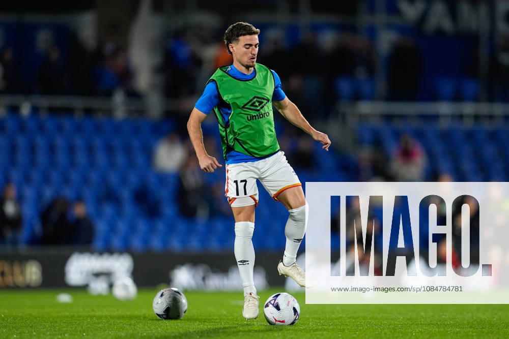 Adria Pedrosa of Rayo Vallecano warms up during the Spanish League, LaLiga EA Sports, football match between Getafe CF and Rayo Vallecano at Coliseum de Getafe stadium on October 19, 2026, in Getafe, Spain. Getafe Spain - ZUMAa181 20261019_zaa_a181_003