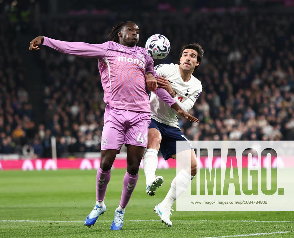 London, England, 19th October 2026. Sidiki Cherif of Coventry City tussles with Sandro Tonali of Tottenham during the Tottenham Hotspur vs Coventry City Premier League match at the Tottenham Hotspur Stadium, London. Picture credit should read: David Klein Sportimage . SPI_021_DK_Spurs_Cov SPI-5085-0023