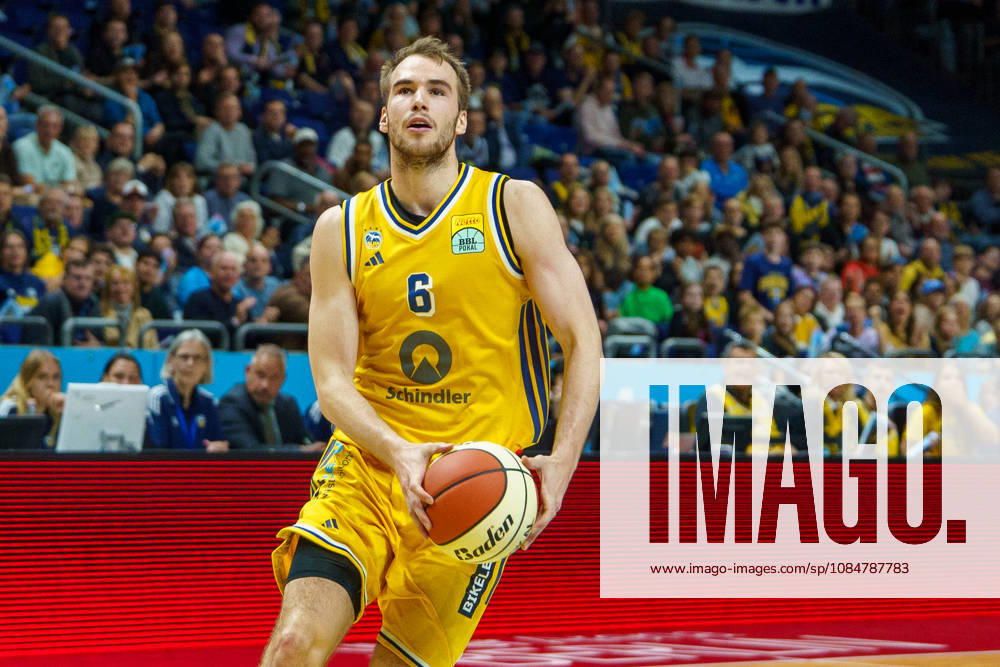 Im Bild: Malte Delow (ALBA BERLIN, 6) 19.10.2026, Alba Berlin - BMA365 Bamberg Baskets, BBL-Pokal Achtelfinale, Basketball, Saison 2026 27, Uber Arena