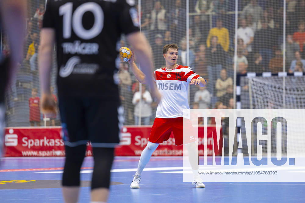 8. Spieltag der 2. Handball-Bundesliga, TuSEM Essen - TV Emsdetten. Nils Homscheid (TuSEM Essen). Essen Am Hallo NRW Deutschland xRHR-FOTO DEx