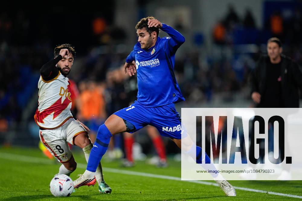 Andres Garcia Robledo of Getafe CF in action during the Spanish League, LaLiga EA Sports, football match between Getafe CF and Rayo Vallecano at Coliseum de Getafe stadium on October 19, 2026, in Getafe, Spain. Getafe Spain - ZUMAa181 20261019_zaa_a181_075