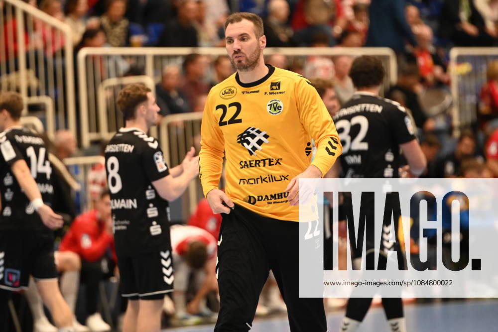 Oliver Krechel TuSEM Essen - TV Emsdetten 19.10.2026 Oliver Krechel (TV Emsdetten ), 2. Handball Bundesliga TuSEM Essen - TV Emsdetten am 19. Oktober 2026 in der Sporthalle am Hallo, Essen. Endstand: 32:25 vor 2.132 Zuschauer.
