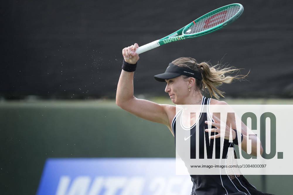 WTA, Tennis Damen Kinoshita Group Japan Open - Day 2 Paula Badosa of Spain competes in her round of 32 singles match against Antonia Ruzic of Croatia at the 2026 Kinoshita Group Japan Open Women s tennis tournament at Utsubo Tennis Center in Osaka, Japan, on October 20, 2026. Osaka Japan