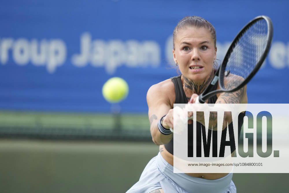 WTA, Tennis Damen Kinoshita Group Japan Open - Day 2 Oleksandra Oliynykova of Ukraine plays her round of 32 singles match against Mary Stoiana of the United States at the 2026 Kinoshita Group Japan Open Women s tennis tournament at Utsubo Tennis Center in Osaka, Japan, on October 20, 2026. Osaka Japan