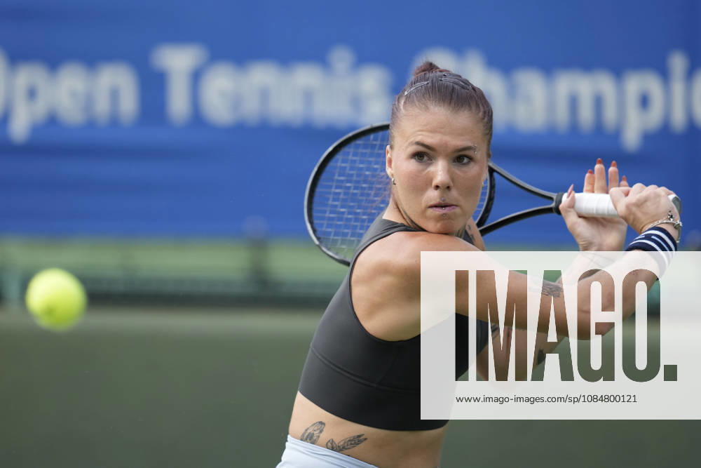 WTA, Tennis Damen Kinoshita Group Japan Open - Day 2 Oleksandra Oliynykova of Ukraine plays her round of 32 singles match against Mary Stoiana of the United States at the 2026 Kinoshita Group Japan Open Women s tennis tournament at Utsubo Tennis Center in Osaka, Japan, on October 20, 2026. Osaka Japan