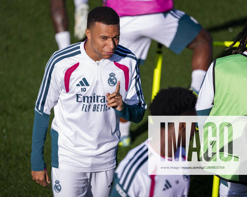 Real Madrid CF Training Session And press conference, PK, Pressekonferenz - UEFA Champions League 2026 27 League Phase MD3 MADRID, SPAIN - OCTOBER 20: Kylian Mbappe of Real Madrid CF is seen training during the training session on day ahead of the UEFA Champions League 2026 27 League Phase MD3 at Ciudad Real Madrid on October 20, 2026 in Valdebebas, Spain. Valdebebas Ciudad Real Madrid Madrid Spain