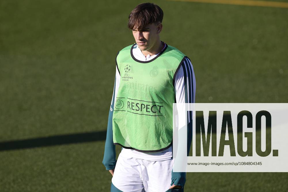 Carlos Espi (Real Madrid CF) is seen in action during a training session on the eve of the UEFA Champions League 2026 2027 match between Real Madrid CF and RB Leipzig..Real Madrid CF is holding its final training session ahead of its third UEFA Champions League game. Madrid Spain - ZUMAs197 20261020_aaa_s197_013