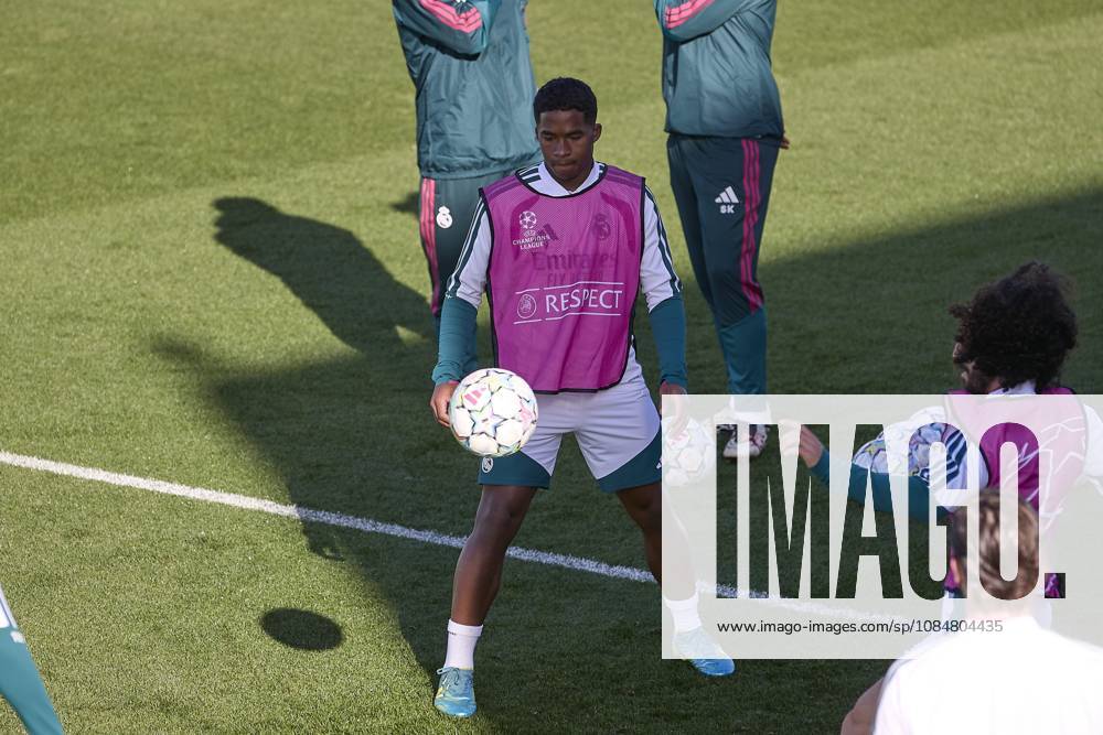 Endrick (Real Madrid CF) is seen in action during a training session on the eve of the UEFA Champions League 2026 2027 match between Real Madrid CF and RB Leipzig..Real Madrid CF is holding its final training session ahead of its third UEFA Champions League game. Madrid Spain - ZUMAs197 20261020_aaa_s197_030