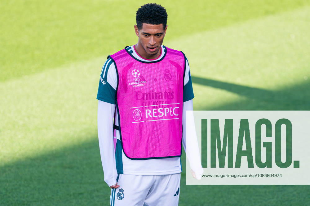 IPA89946298 - MADRID, SPAIN - OCTOBER 20: Jude Bellingham of Real Madrid CF during training on the day before Matchday 3 of the 2026 27 UEFA Champions League group stage at Ciudad Real Madrid on October 20, 2026, in Madrid, Spain. during Real Madrid - Training and press conference, PK, Pressekonferenz a UEFA Champions League soccer match in Madrid, Spain, on October 20, 2026
