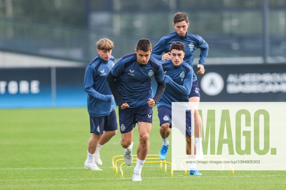 Club s Nicolo Tresoldi and Club s Jan Virgili pictured during a training session of Belgian soccer team Club Brugge KV, Tuesday 20 October 2026 in Knokke-Heist. Club is preparing for the third game in the UEFA Champions League league phase against French team Racing Club de Lens tomorrow. BRUNOxFAHY x190373703x