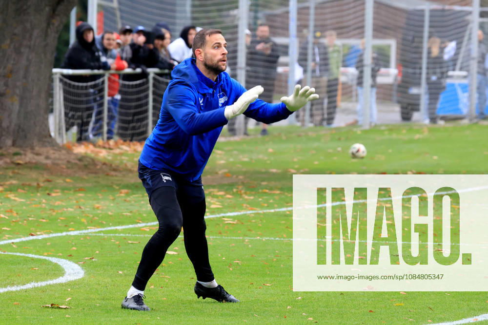 DEU GER, Fussball , 2.Fussballbundesliga, Saison 2026 2027, Sportforum, Hertha BSC, Training Marius Gersbeck ( Hertha BSC Berlin 35 ) 2. Liga: DFB DFL regulations prohibit any use of photographs as image sequences and or quasi-video) nordphoto GmbH Engler Berlin Sportforum Berlin Deutschland