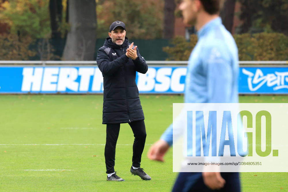 DEU GER, Fussball , 2.Fussballbundesliga, Saison 2026 2027, Sportforum, Hertha BSC, Training Cheftrainer Stefan Leitl ( Hertha BSC Berlin ) 2. Liga: DFB DFL regulations prohibit any use of photographs as image sequences and or quasi-video) nordphoto GmbH Engler Berlin Sportforum Berlin Deutschland