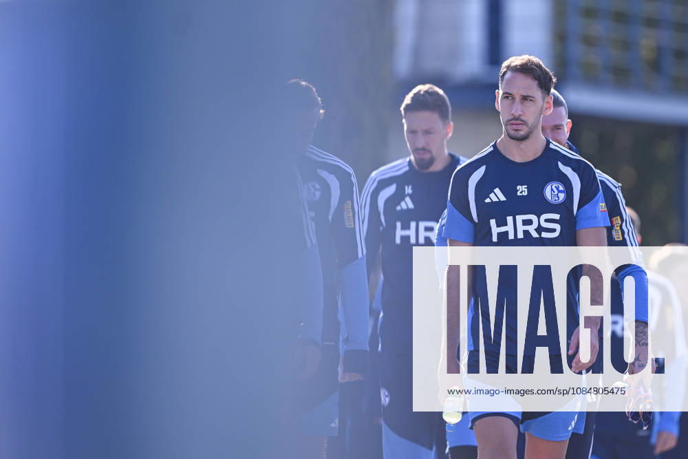 Fussball, Saison 2026 2027, Bundesliga, Training des FC Schalke 04, Nikola Katic (FC Schalke 04) xRHR-FOTO YYx