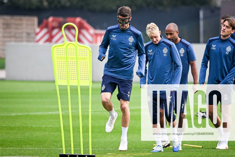 Club Brugge v RC Lens - UEFA Champions League preparations Club Brugge s Brandon Mechele pictured during a training session of football team Club Brugge KV, on Tuesday 20 October 2026 at the team s basecamp in Westkapelle (Knokke-Heist), Belgium, as preparation for the the UEFA Champions League game against RC Lens. (Photo News Elias Rom) Knokke-Heist Belgium