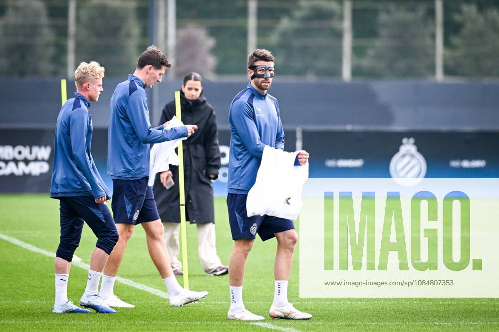 Club Brugge v RC Lens - UEFA Champions League preparations Club Brugge s Brandon Mechele pictured during a training session of football team Club Brugge KV, on Tuesday 20 October 2026 at the team s basecamp in Westkapelle (Knokke-Heist), Belgium, as preparation for the the UEFA Champions League game against RC Lens. (Photo News Elias Rom) Knokke-Heist Belgium