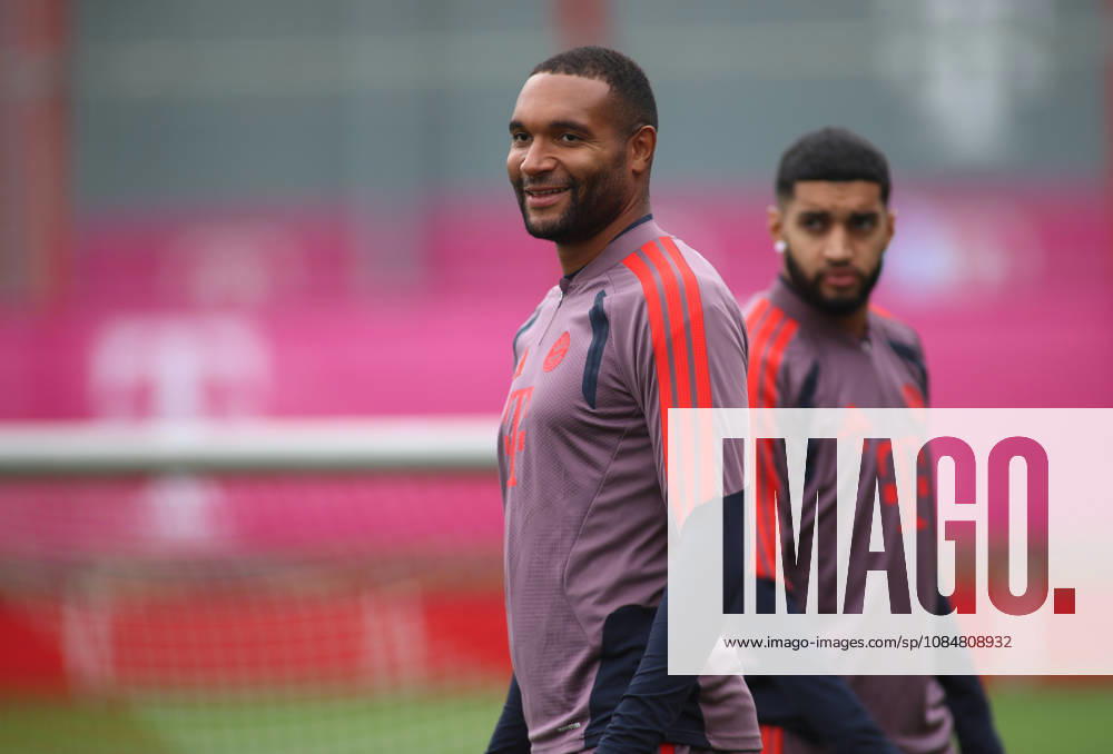 FC Bayern München, Abschlusstraining, Champions League, Saison 2026 2027, Fussball, Herren Jonathan Tah (FC Bayern München) Kopf, Oberkörper mit Blick nach links