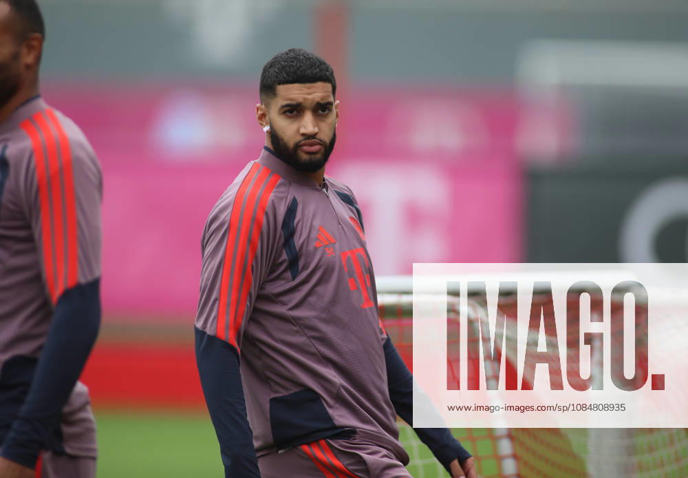 FC Bayern München, Abschlusstraining, Champions League, Saison 2026 2027, Fussball, Herren Ismael Saibari (FC Bayern München) Kopf, Oberkörper mit Blick nach rechts