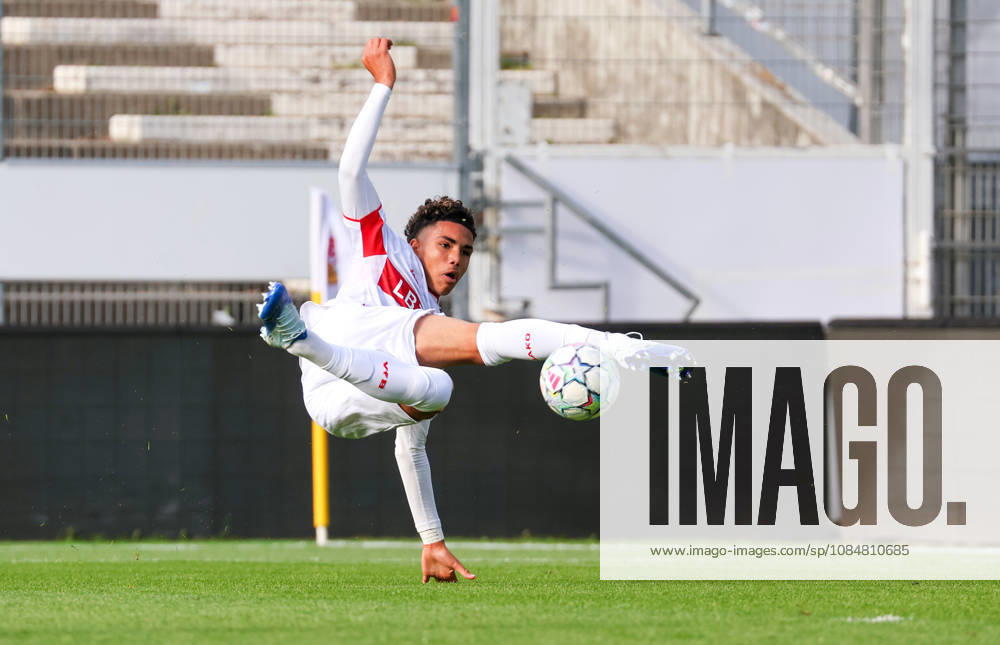Stuttgart, Fußball U19 Champions League, Saison 2026 2027, U19 YouthLeague VfB Stuttgart vs. Atletico Madrid, Malik Mosrati (VfB)