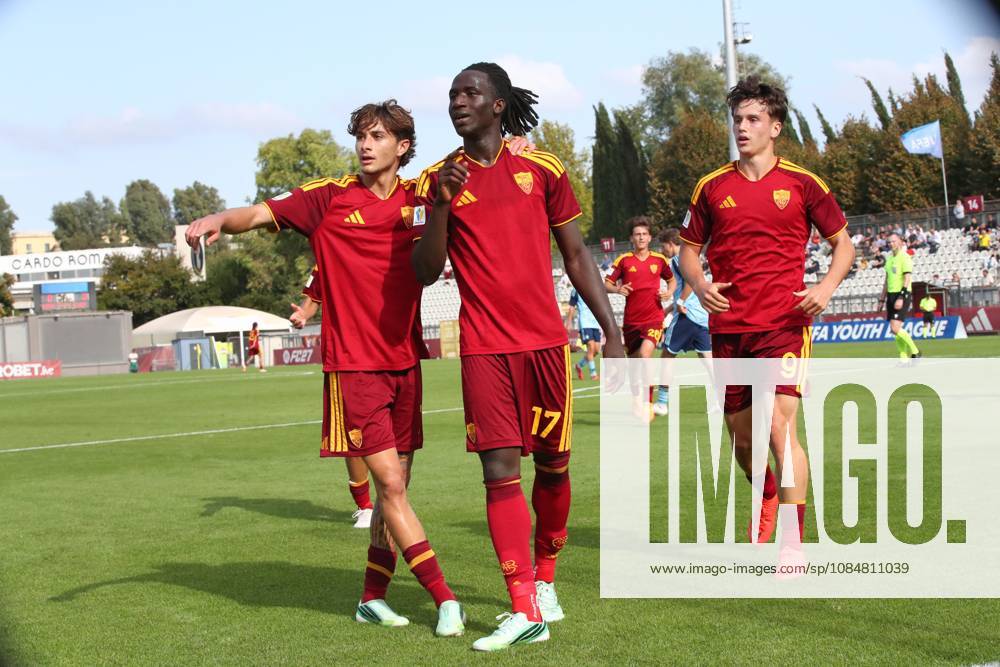 IPA89952068 - October 20, 2026 UEFA Youth League Spring Season: AS Roma vs. SK Slovan Bratislava. Pictured: Celebration (Photo by Gino Mancini)
