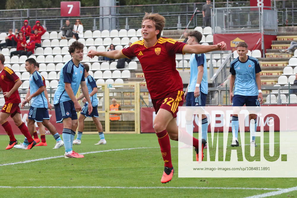 IPA89952460 - October 20, 2026, UEFA Youth League Spring Season: AS Roma vs. SK Slovan Bratislava. Pictured: Lorenzo Paratici celebrates (Photo by Gino Mancini)
