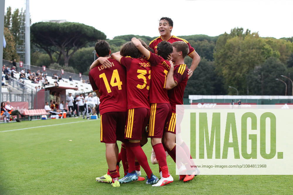 IPA89952610 - October 20, 2026 UEFA Youth League Spring Season: AS Roma vs. SK Slovan Bratislava. Pictured: Celebration (Photo by Gino Mancini)