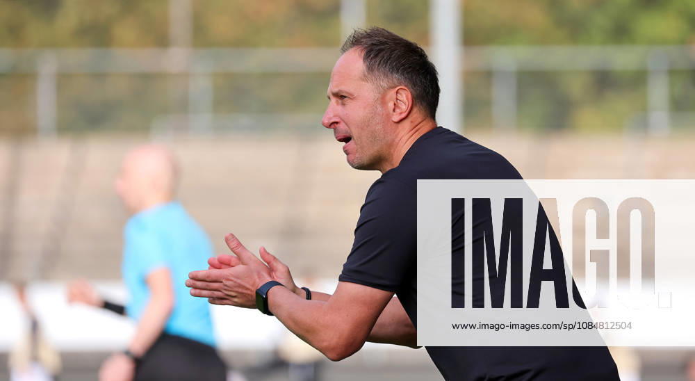 Stuttgart, Fußball U19 Champions League, Saison 2026 2027, U19 YouthLeague VfB Stuttgart vs. Atletico Madrid, VfB Trainer Tobias Rathgeb