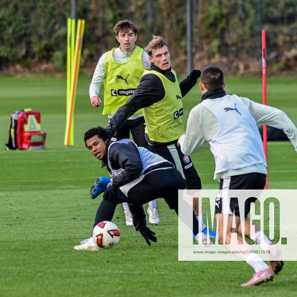 Joel Chima Fujita Scott Banks Eric Smith Adam Dzwigala ( Pauli ) Deutschland , Hamburg , Trainingsgelände an der Kollaustrasse , Fussball , 2. Bundesliga , FC St Pauli