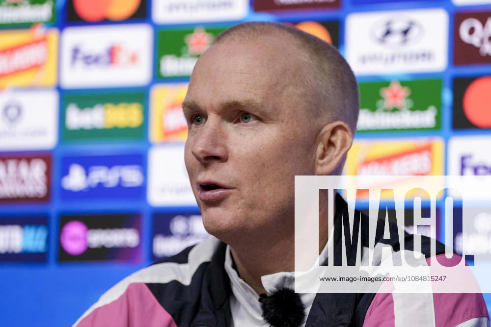 Soccer, Champions League 2026–2027 Press conference ahead of the Aston Villa vs. Viking match in Birmingham, England, October 20, 2026. Viking coach Morten Jensen and Gianni Stensness during a press conference, the day before the Champions League soccer match between Aston Villa and Viking at Villa Park in Birmingham. Photo: Beate Oma Dahle, NTB, Birmingham, England. . RESTRICTED USE FOR BETTING COMPANIES.