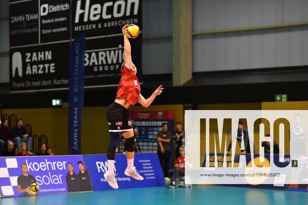 Jonas Enemark (TV Rottenburg, 10), Aufschlag TV Rottenburg vs. SWD powervolleys Dueren, Volleyball, 1. Bundesliga Maenner, 1. Spieltag, Spiel 1006, Spielzeit 2026 2027, 20.10.2026, TV Rottenburg vs. SWD powervolleys Dueren, Volleyball, 1. Bundesliga Maenner, 1. Spieltag, Spiel 1006, Spielzeit 2026 2027, 20.10.2026 Rottenburg