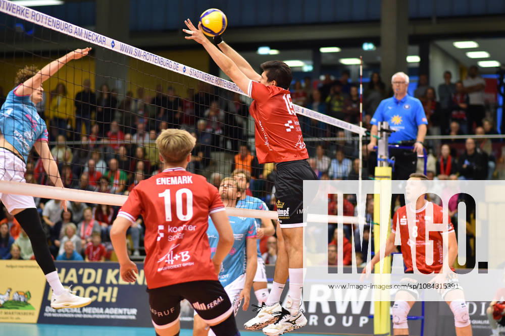 Im Block: Philipp Friedrich (TV Rottenburg, 15) TV Rottenburg vs. SWD powervolleys Dueren, Volleyball, 1. Bundesliga Maenner, 1. Spieltag, Spiel 1006, Spielzeit 2026 2027, 20.10.2026, TV Rottenburg vs. SWD powervolleys Dueren, Volleyball, 1. Bundesliga Maenner, 1. Spieltag, Spiel 1006, Spielzeit 2026 2027, 20.10.2026 Rottenburg