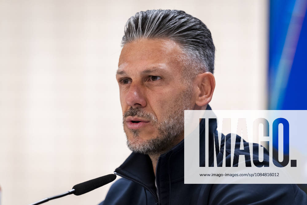 RB Leipzig Training Session And press conference, PK, Pressekonferenz - UEFA Champions League 2026 27 League Phase MD3 MADRID, SPAIN - OCTOBER 20: Martin Demichelis, head coach of RB Leipzig, speaks during the press conference on day ahead of the UEFA Champions League 2026 27 League Phase MD3 at Estadio Bernabeu on October 20, 2026 in Madrid, Spain. Madrid Estadio Bernabeu Madrid Spain