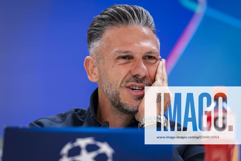 RB Leipzig Training Session And press conference, PK, Pressekonferenz - UEFA Champions League 2026 27 League Phase MD3 MADRID, SPAIN - OCTOBER 20: Martin Demichelis, head coach of RB Leipzig, speaks during the press conference on day ahead of the UEFA Champions League 2026 27 League Phase MD3 at Estadio Bernabeu on October 20, 2026 in Madrid, Spain. Madrid Estadio Bernabeu Madrid Spain