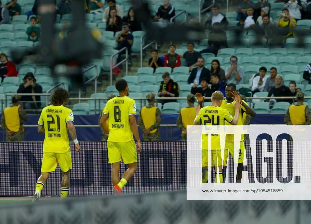 Sabah FC v Borussia Dortmund - UEFA Champions League BAKU, AZERBAIJAN - OCTOBER 20: Players of Borussia Dortmund celebrate after a goal during UEFA Champions League week 3 football match between Sabah FC and Borussia Dortmund at Baku Olympic Stadium in Baku, Azerbaijan on October 20, 2026. Resul Rehimov Anadolu Baku Azerbaijan. Editorial use only. Please get in touch for any other usage.