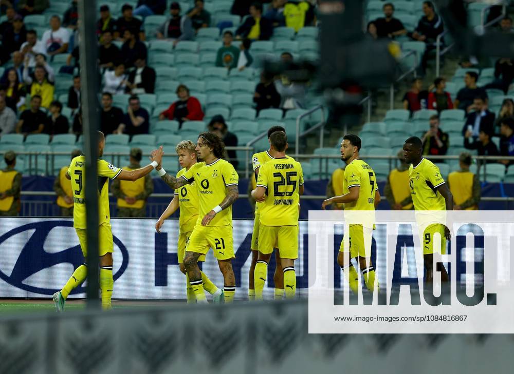 Sabah FC v Borussia Dortmund - UEFA Champions League BAKU, AZERBAIJAN - OCTOBER 20: Players of Borussia Dortmund celebrate after a goal during UEFA Champions League week 3 football match between Sabah FC and Borussia Dortmund at Baku Olympic Stadium in Baku, Azerbaijan on October 20, 2026. Resul Rehimov Anadolu Baku Azerbaijan. Editorial use only. Please get in touch for any other usage.