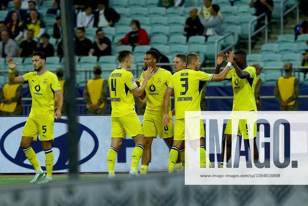 Sabah FC v Borussia Dortmund - UEFA Champions League BAKU, AZERBAIJAN - OCTOBER 20: Players of Borussia Dortmund celebrate after a goal during UEFA Champions League week 3 football match between Sabah FC and Borussia Dortmund at Baku Olympic Stadium in Baku, Azerbaijan on October 20, 2026. Resul Rehimov Anadolu Baku Azerbaijan. Editorial use only. Please get in touch for any other usage.