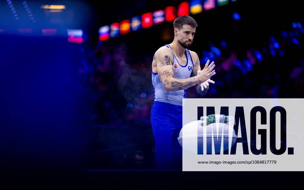 ROTTERDAM - Casimir Schmidt in action during the men s team final at the World Gymnastics Championships in Rotterdam Ahoy. IRIS VAN DEN BROEK ANP ANPxSportx IVx 573088543 originalFilename: 573088543