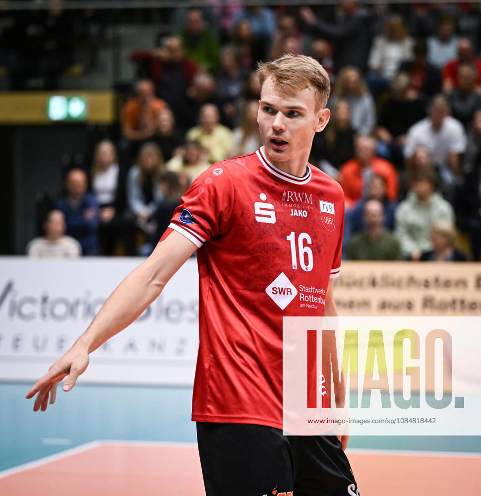 Volleyball 1. Bundesliga Saison 2026 2027 1. Spieltag 20.10.2026 TV Rottenburg - SWD powervolleys Dueren Daniel Sulista (TV Rottenburg) nachdenklich