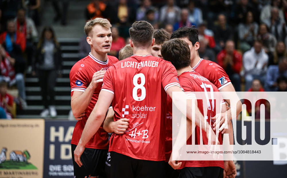 Volleyball 1. Bundesliga Saison 2026 2027 1. Spieltag 20.10.2026 TV Rottenburg - SWD powervolleys Dueren Team TV Rottenburg; Daniel Sulista, Niklas Lichtenauer und Aurel Sprenger (v.li.)