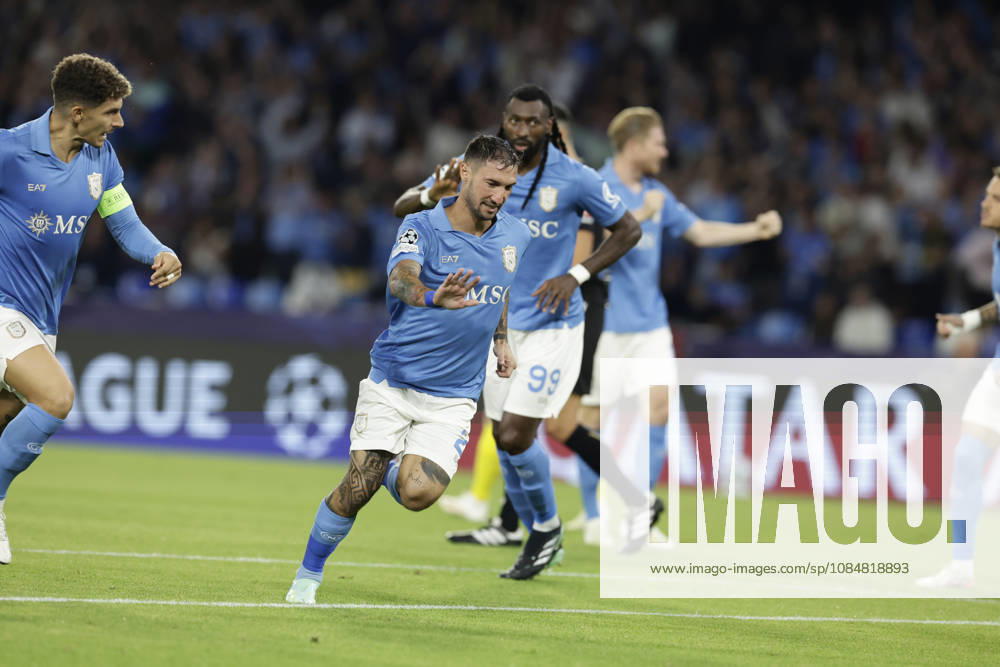 Champions League match SSC Napoli vs Bodo Glimt Napoli s Italian forward Matteo Politano celebrates after scoring a goal of 1-0 during the Uefa champions league match between SSC Napoli vs Bodo Glimt at the Diego Armando Maradona Stadium in Naples on October 20, 2026. _BPH0966
