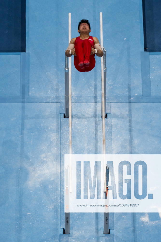 Haonan Yang of China competes in parallel bars during men s team final on day four of the 2026 Artistic Gymnastics World Championships on October 20, 2026 in Rotterdam. Photo: Joel Marklund BILDBYRÅN kod JM JM0861 bbeng artistisk gymnastik artistic gymnastics gymnastik-vm vm artistic gymnastics world championships final lagfinal team final