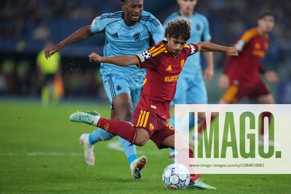 Roma’s Rodrigo Mora during the UEFA Champions League Phase - Matchday 3 soccer match between AS Roma-Slovan Bratislava at the Rome s Olympic stadium, Italy - Tuesday October 20, 2026 - Soccer ( Photo by Alfredo Falcone LaPresse )