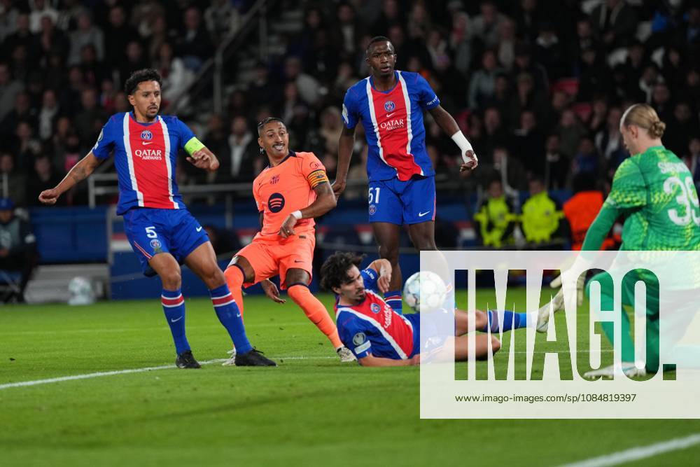 Raphinha of Barcelona sees his shot saved by Matvey Safonov of PSG Paris Saint-Germain v Barcelona, UEFA Champions League, Football, Parc des Princes, Paris, France - 20 Oct 2026Paris Parc des Princes France