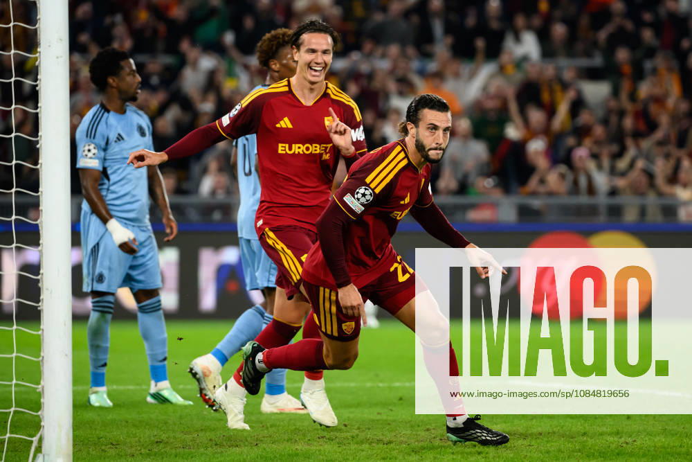 Mario Hermoso of AS Roma celebrates after scoring the goal of 1-0 during the UEFA Champions League 2026 2027 football match between AS Roma and Slovan Bratislava at Stadio Olimpico in Rome (Italy), October 20, 2026. AndreaxStaccioli