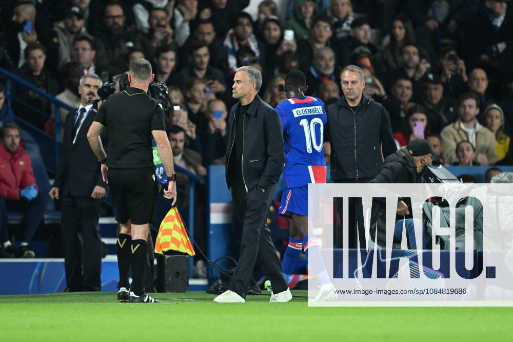 Paris Saint-Germain v Barcelona - UEFA Champions League PARIS, FRANCE - OCTOBER 20: Head Coach of Paris Saint-Germain Luis Enrique is seen during UEFA Champions League match between Paris Saint-German and Barcelona at Parc des Princes in Paris, France on October 20, 2026. Mustafa Yalcin Anadolu Paris France. Editorial use only. Please get in touch for any other usage.