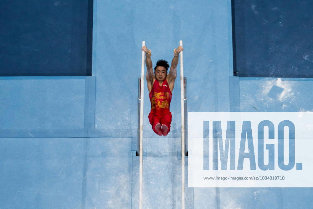 Jingyuan Zou of China competes in parallel bars during men s team final on day four of the 2026 Artistic Gymnastics World Championships on October 20, 2026 in Rotterdam. Photo: Joel Marklund BILDBYRÅN kod JM JM0861 bbeng artistisk gymnastik artistic gymnastics gymnastik-vm vm artistic gymnastics world championships final lagfinal team final